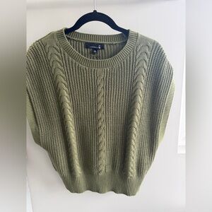Cable Knit Crewneck Sweater in Olive - TAHARI